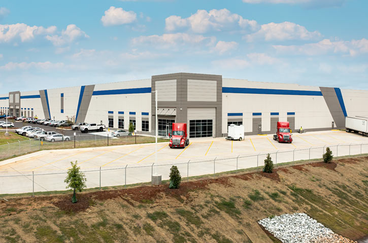 Exterior of Huntsville Crossroads - 5860 Mooresville Road in Huntsville, AL